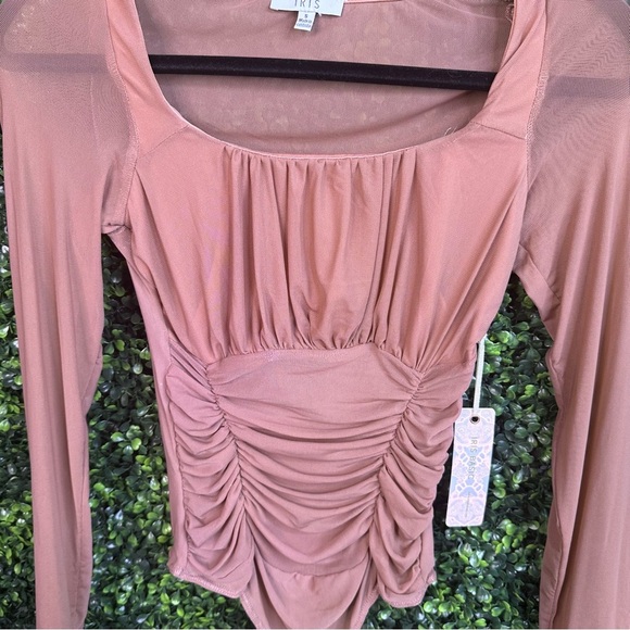 Nwt Sheer brown Ruched  sheer sleeve and back Long Sleeve Bodysuit nwt - Picture 2 of 8